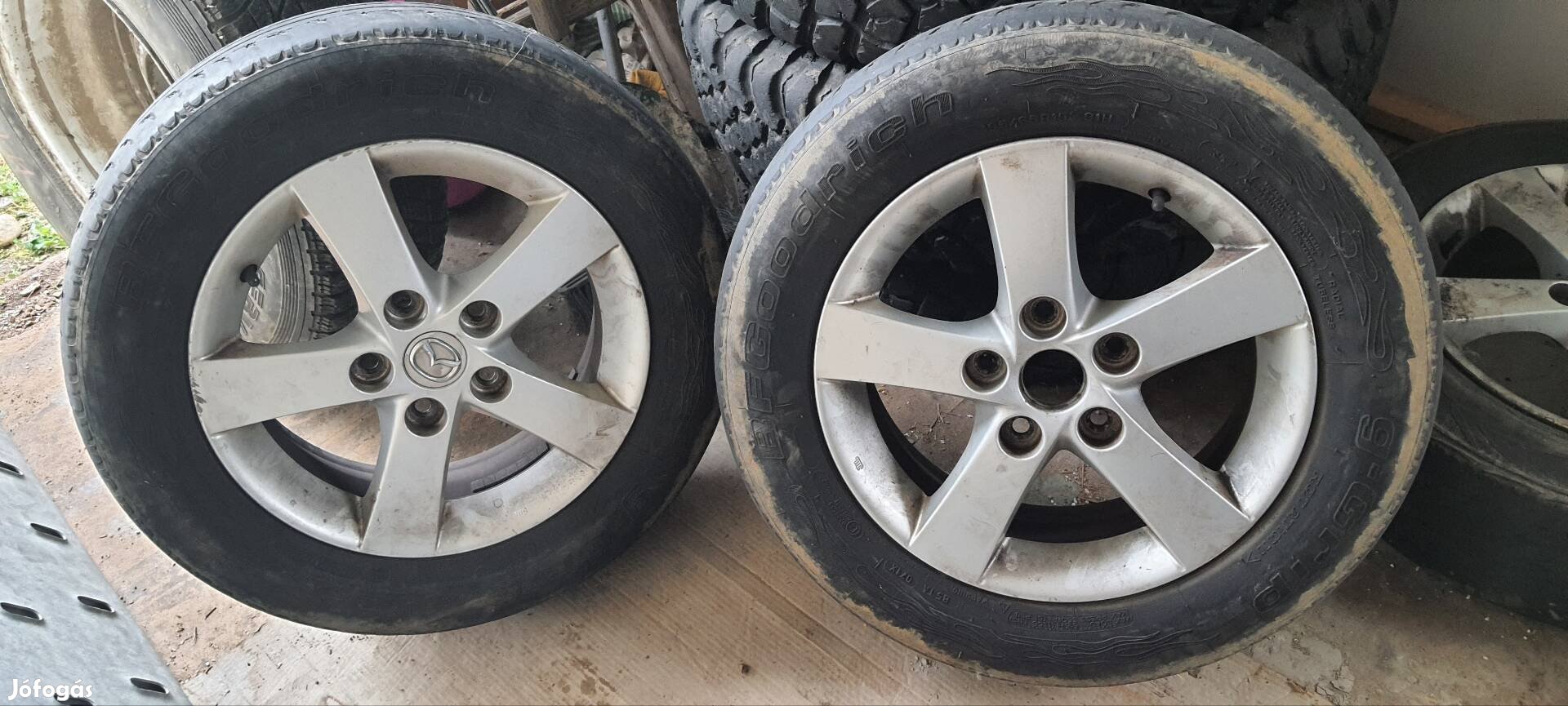 Mazda 5x114.3 R15 alufelni