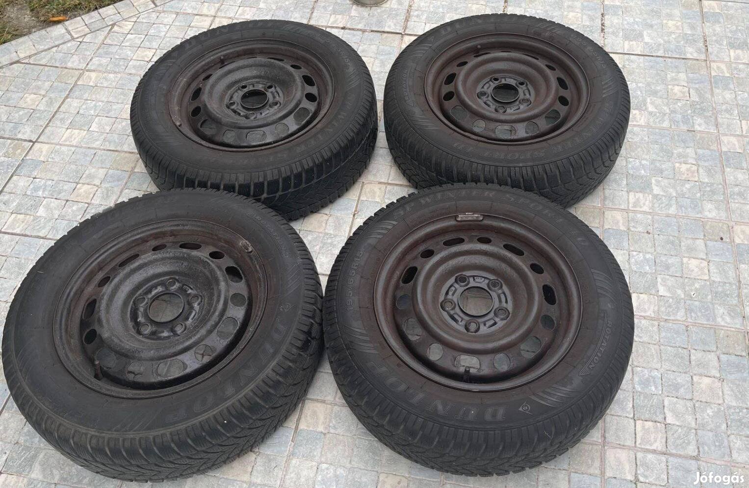 Mazda 5x114 Dunlop Wintersport 4D 195/65 R15 téligumik