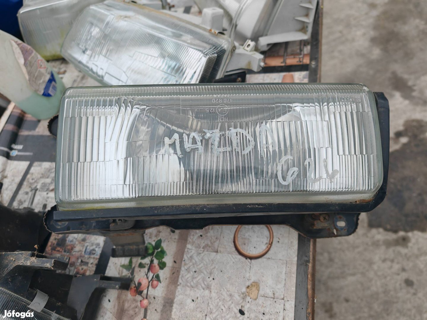 Mazda 626 első lámpa 1986 