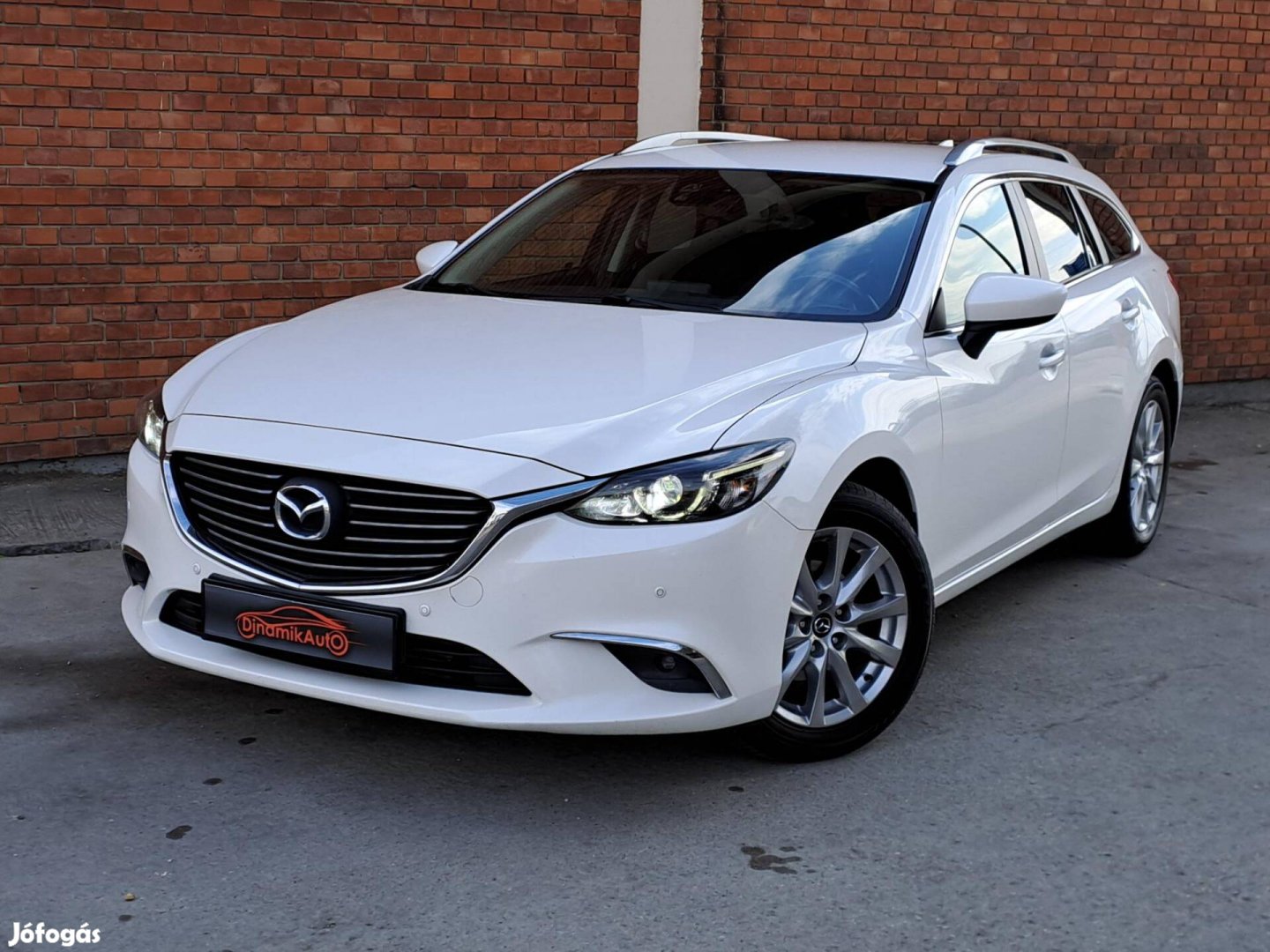 Mazda 6 Sportkombi 2.2 CD Attraction (Automata)...