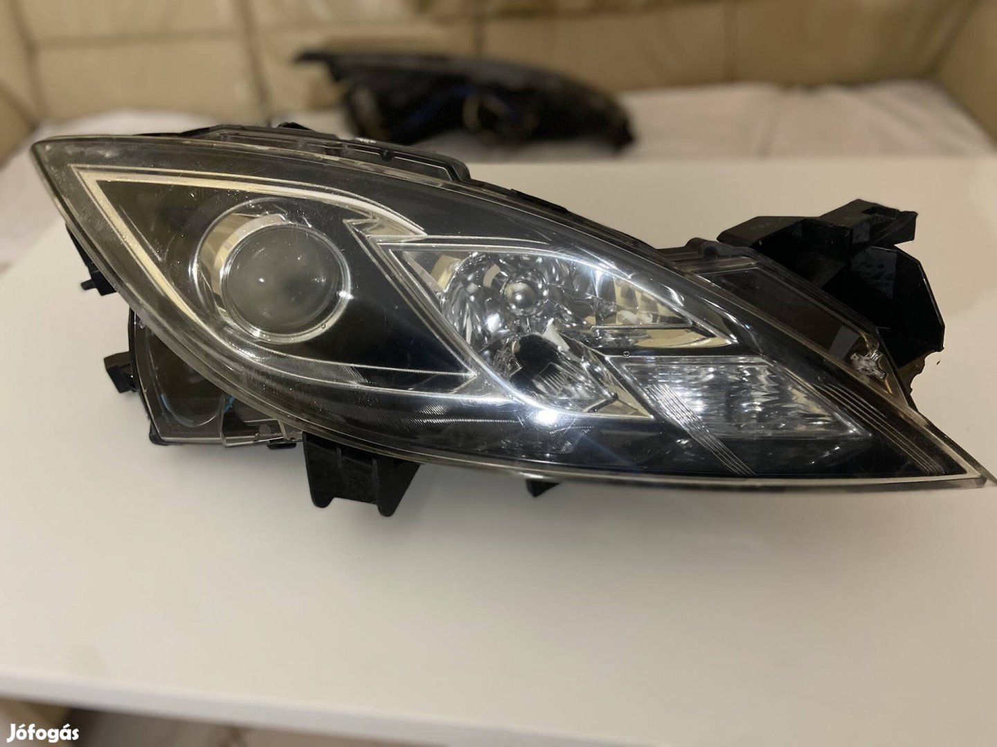 Mazda 6 fényszóró