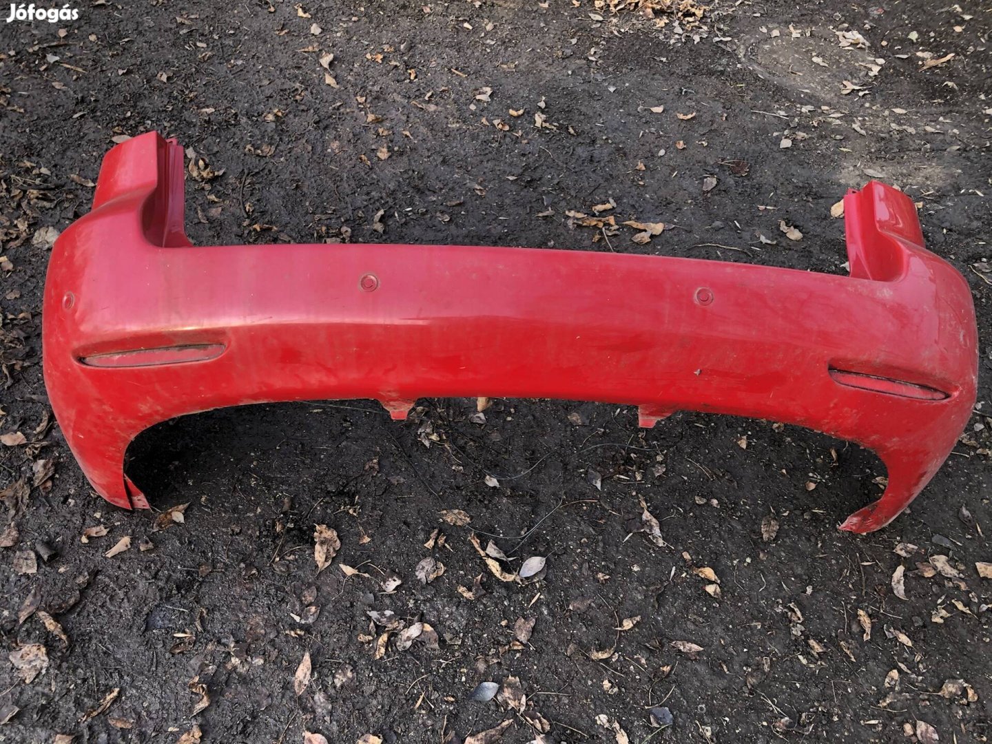 Mazda 6 hátsó lökhárító piros 
