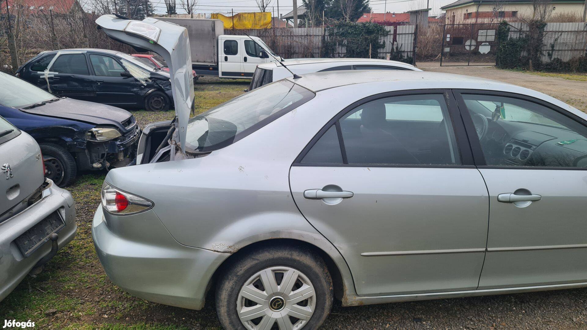 Mazda 6 sedan Alkatrészei eladóak