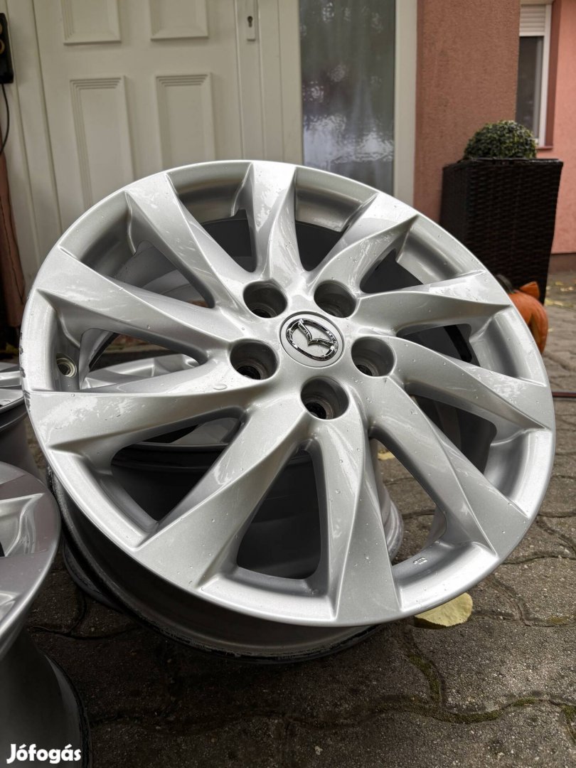 Mazda 7x17 et60 5x114,3 gyari alufelni