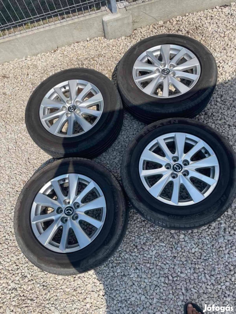 Mazda CX 5 7Jx17 H2 ET50 gyári 5x114,3 nyári gumival