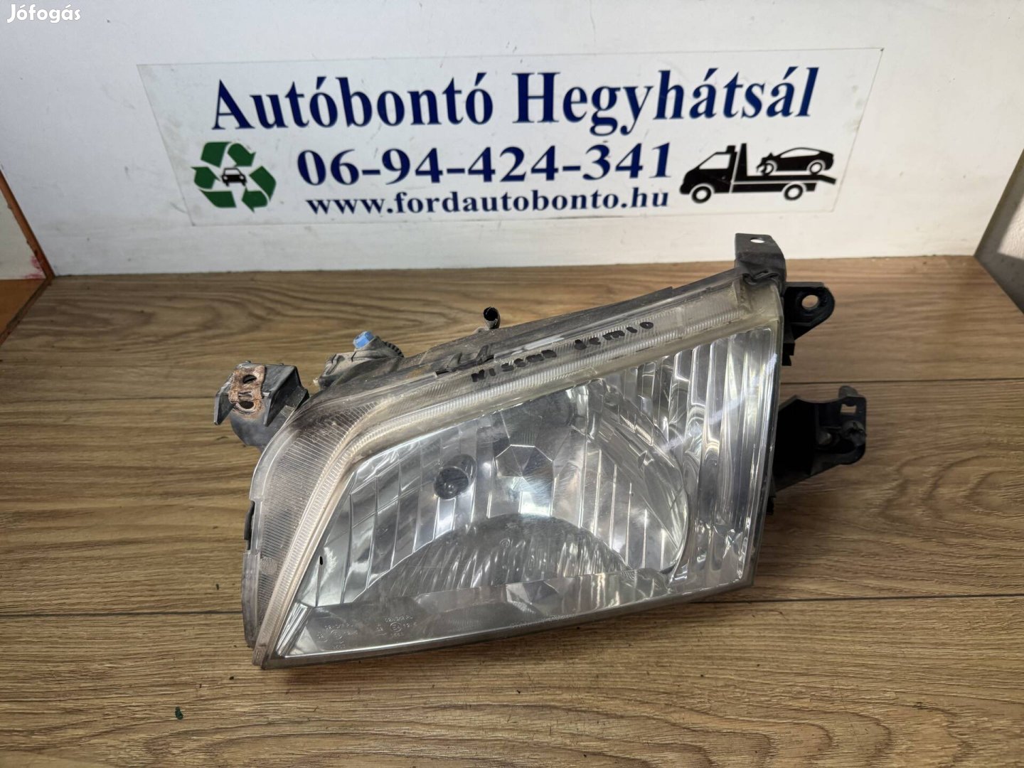 Mazda Demio bal fényszóró 