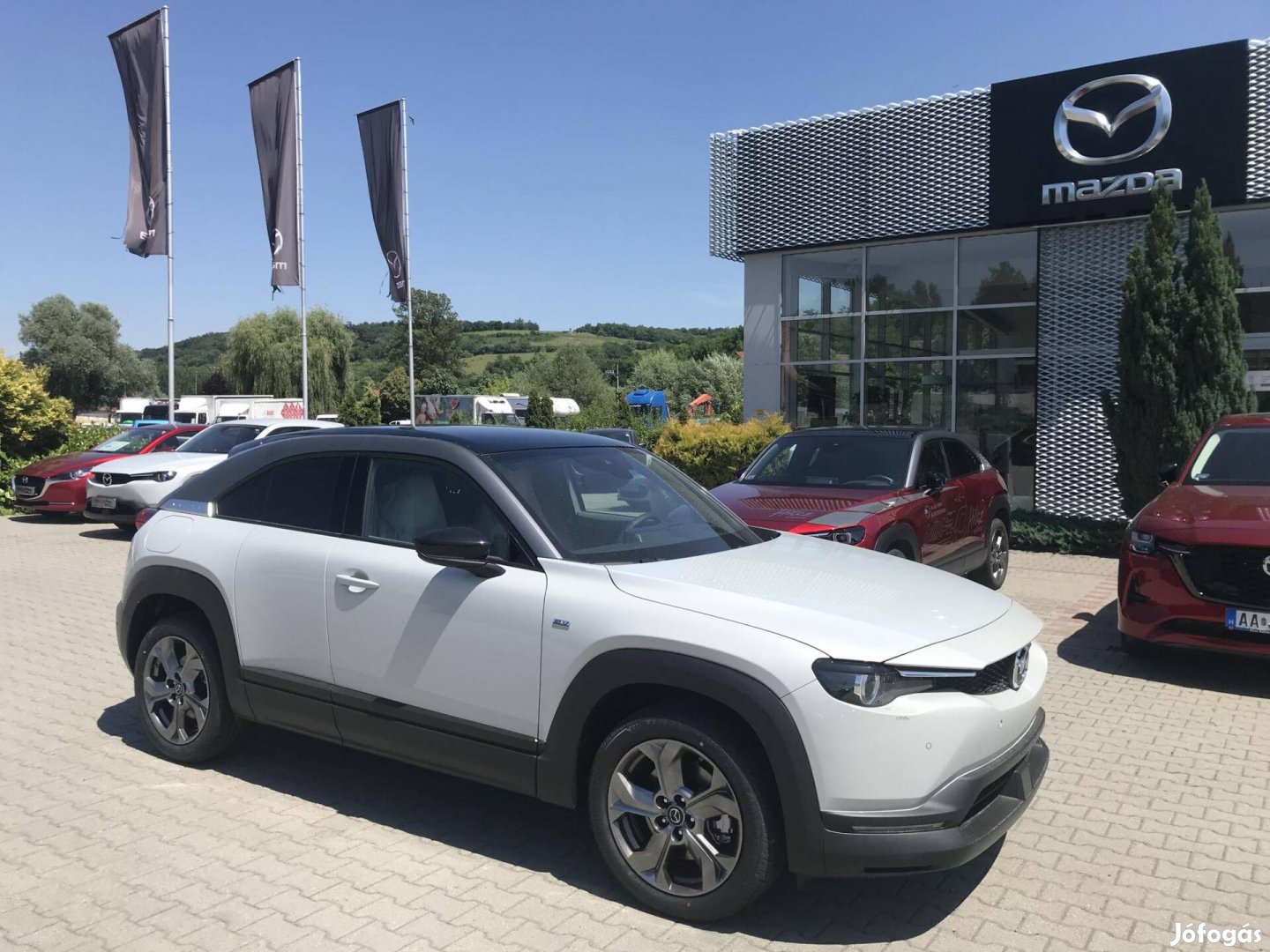 Mazda MX-30 35,5kWh e-Skyactiv Makoto Modern Co...