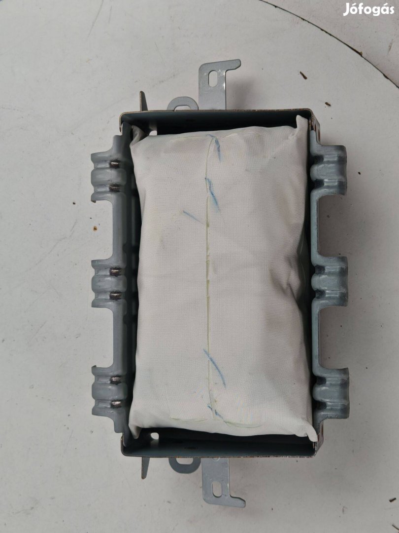 Mazda MX-30 e-Skyactiv utas oldali légzsák DN4E57K50 használt