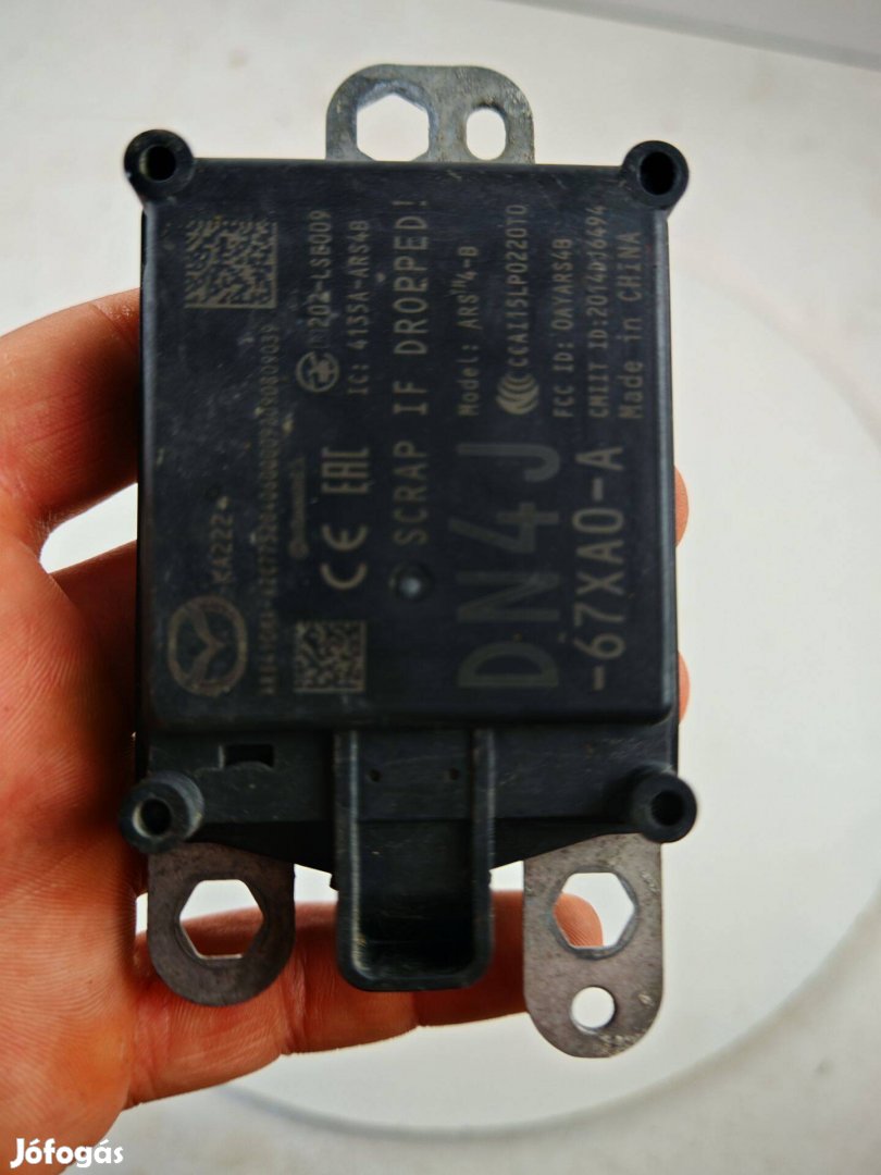 Mazda MX-30 radar szenzor első DN4J67XA0A használt