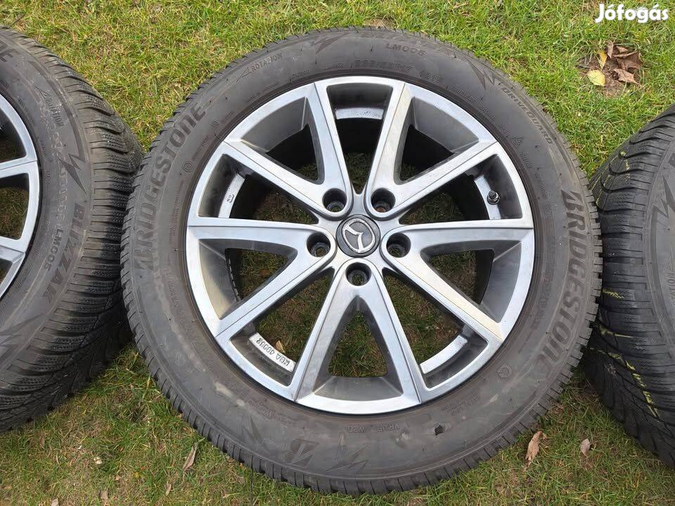 Mazda R17 gyári alufelni 5x114,3 ET45