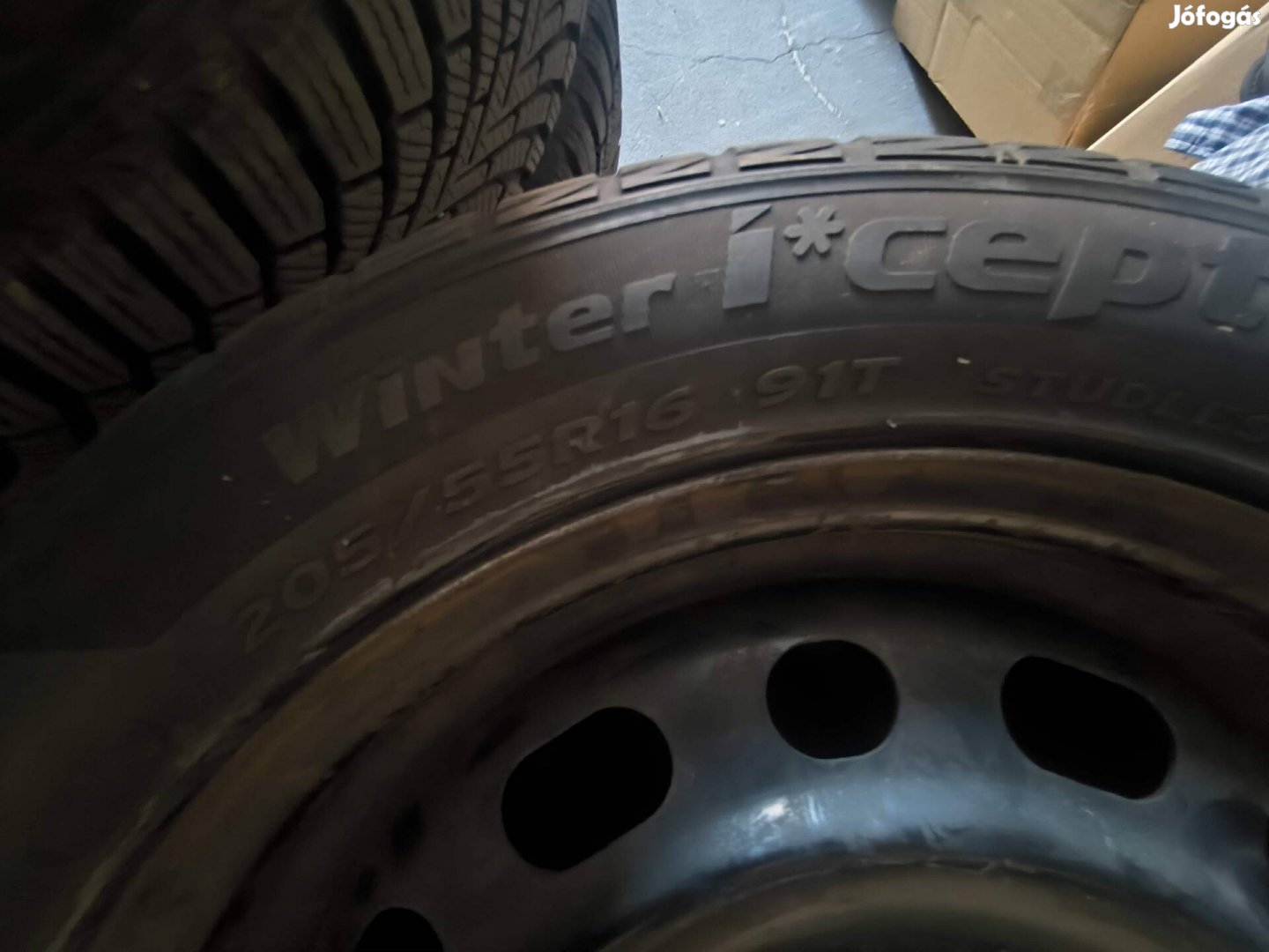 Mazda acélfelni gumival disztarcsával