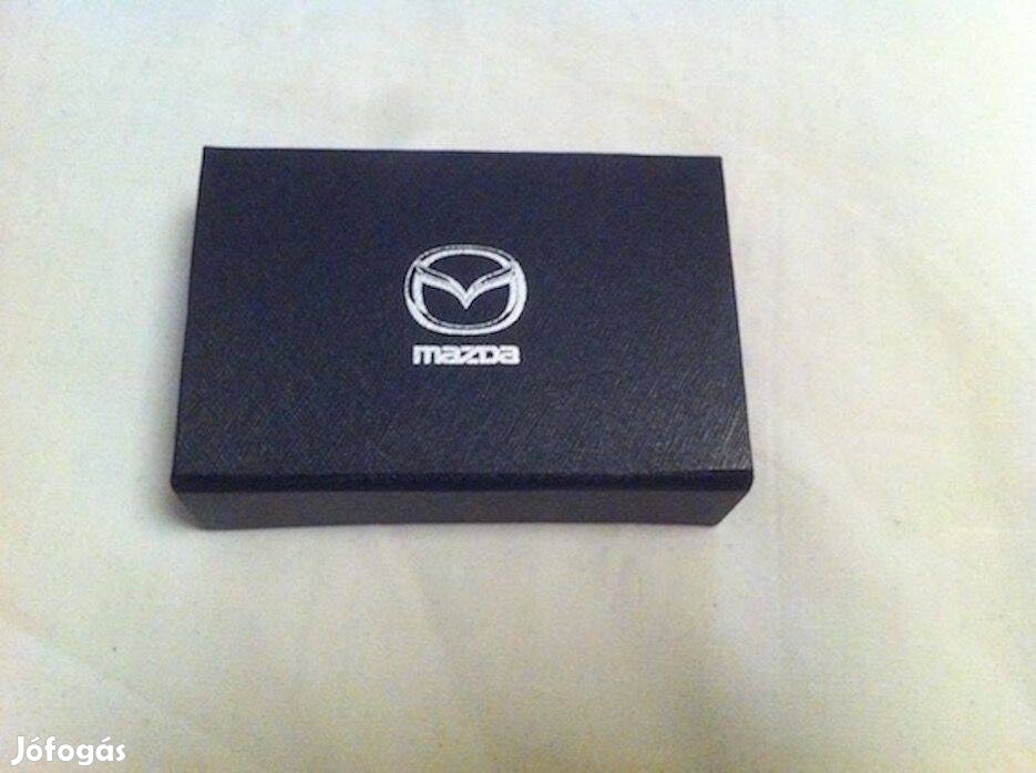 Mazda elegáns 2.0 USB pendrive 4 GB