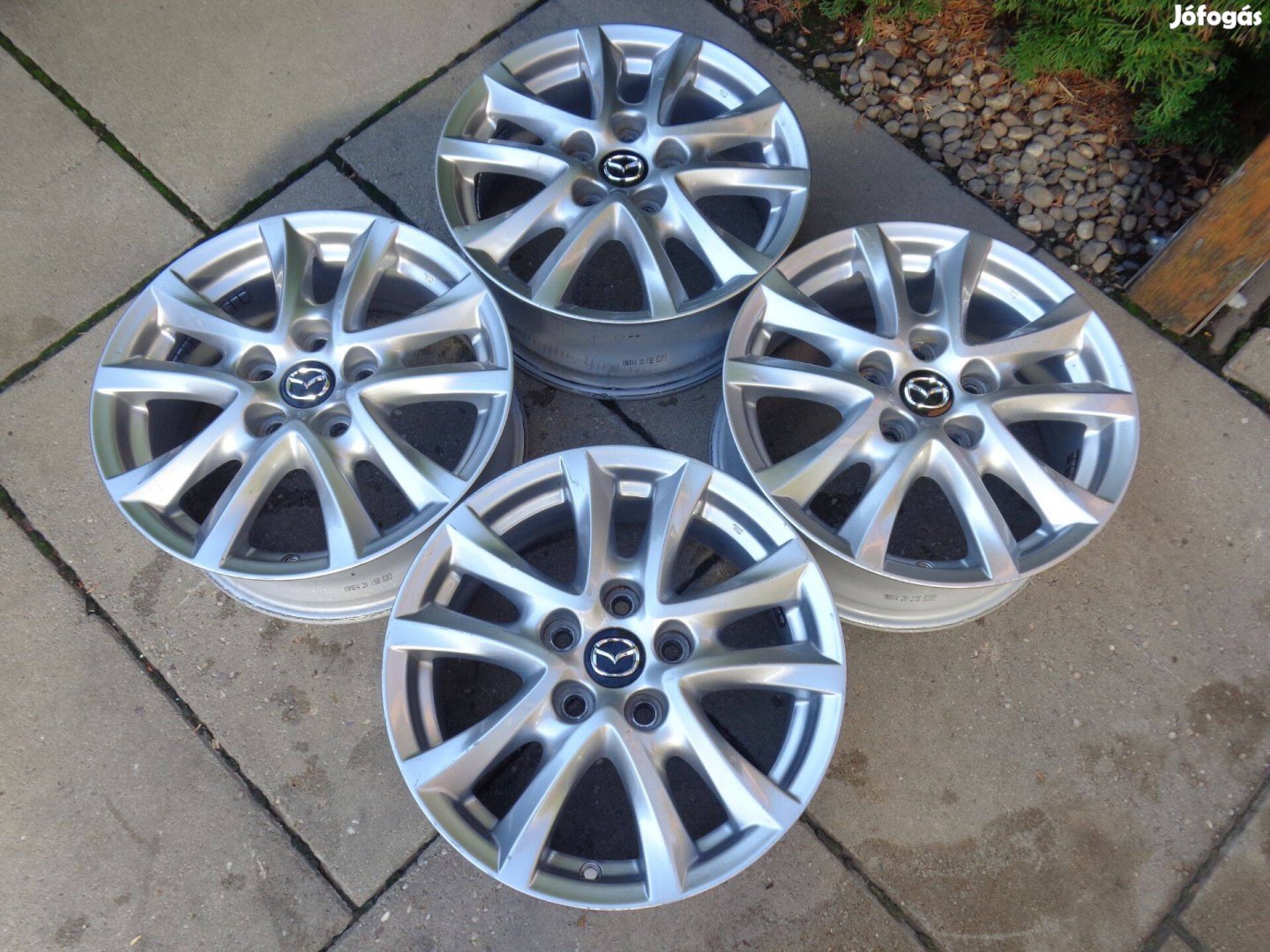 Mazda gyári 16" alufelnik