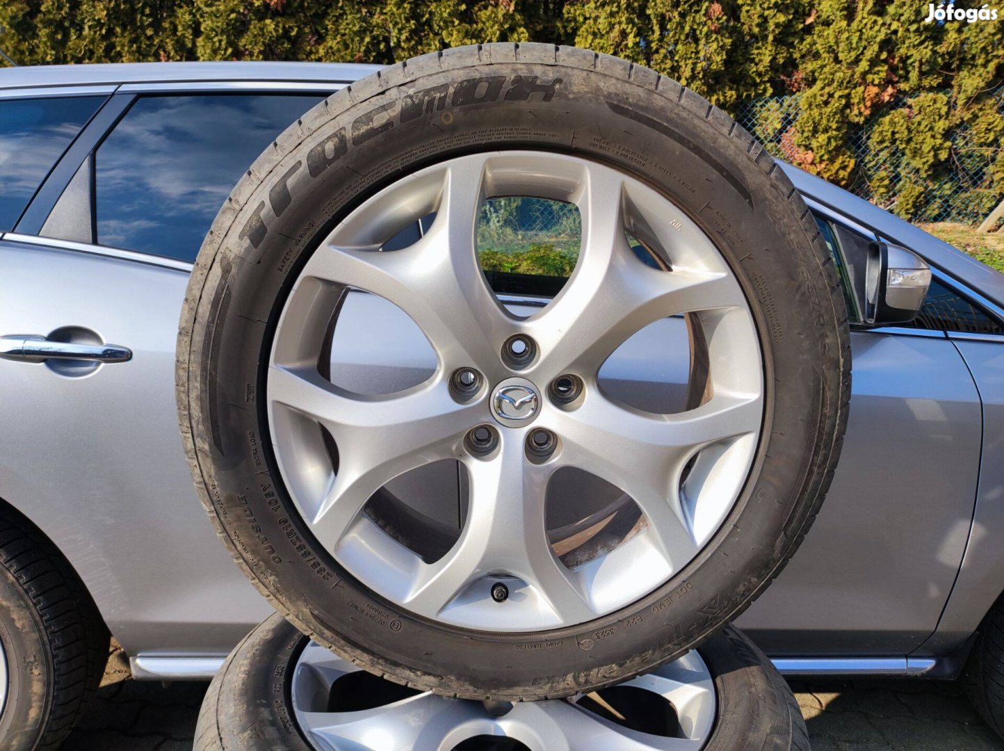 Mazda gyári 19" alufeni nyári gumival 235/55 R19