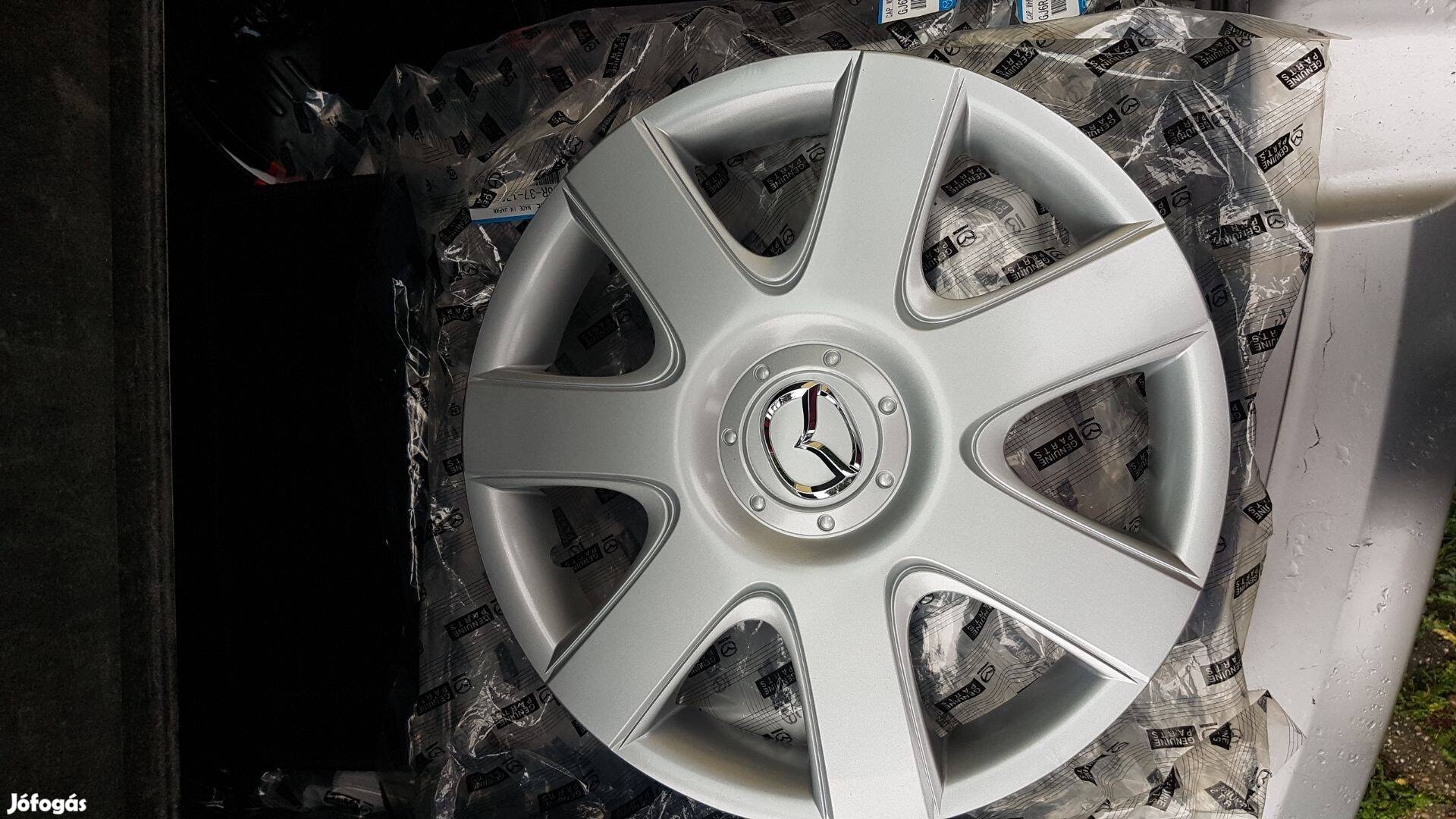 Mazda gyári új 15" dísztárcsa 4db