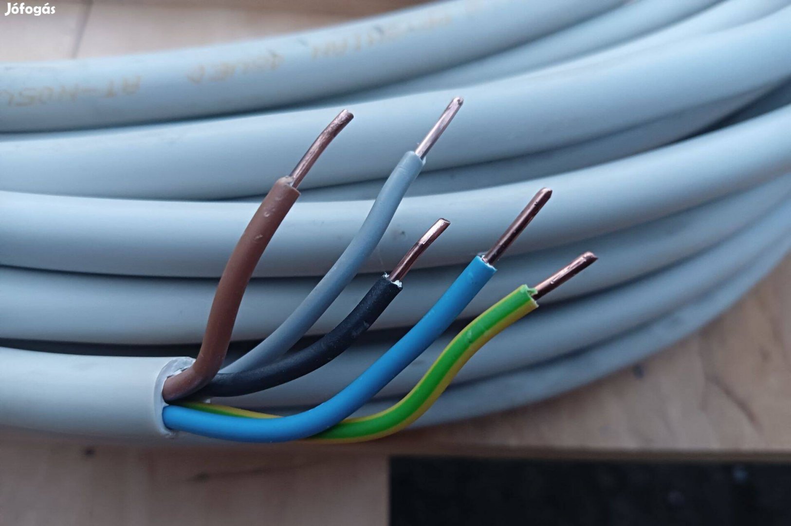 Mbcu 5x1.5 tömör rézvezeték 21.5 méter YM-J kábel
