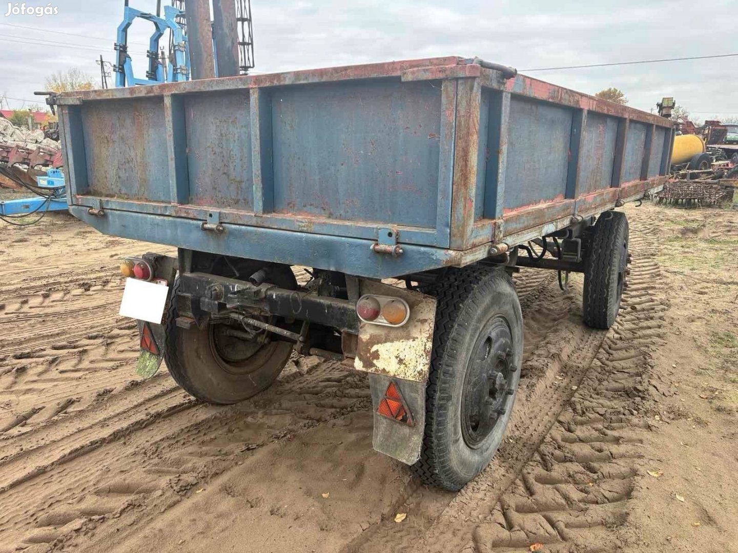 Mbp billenős pótkocsi