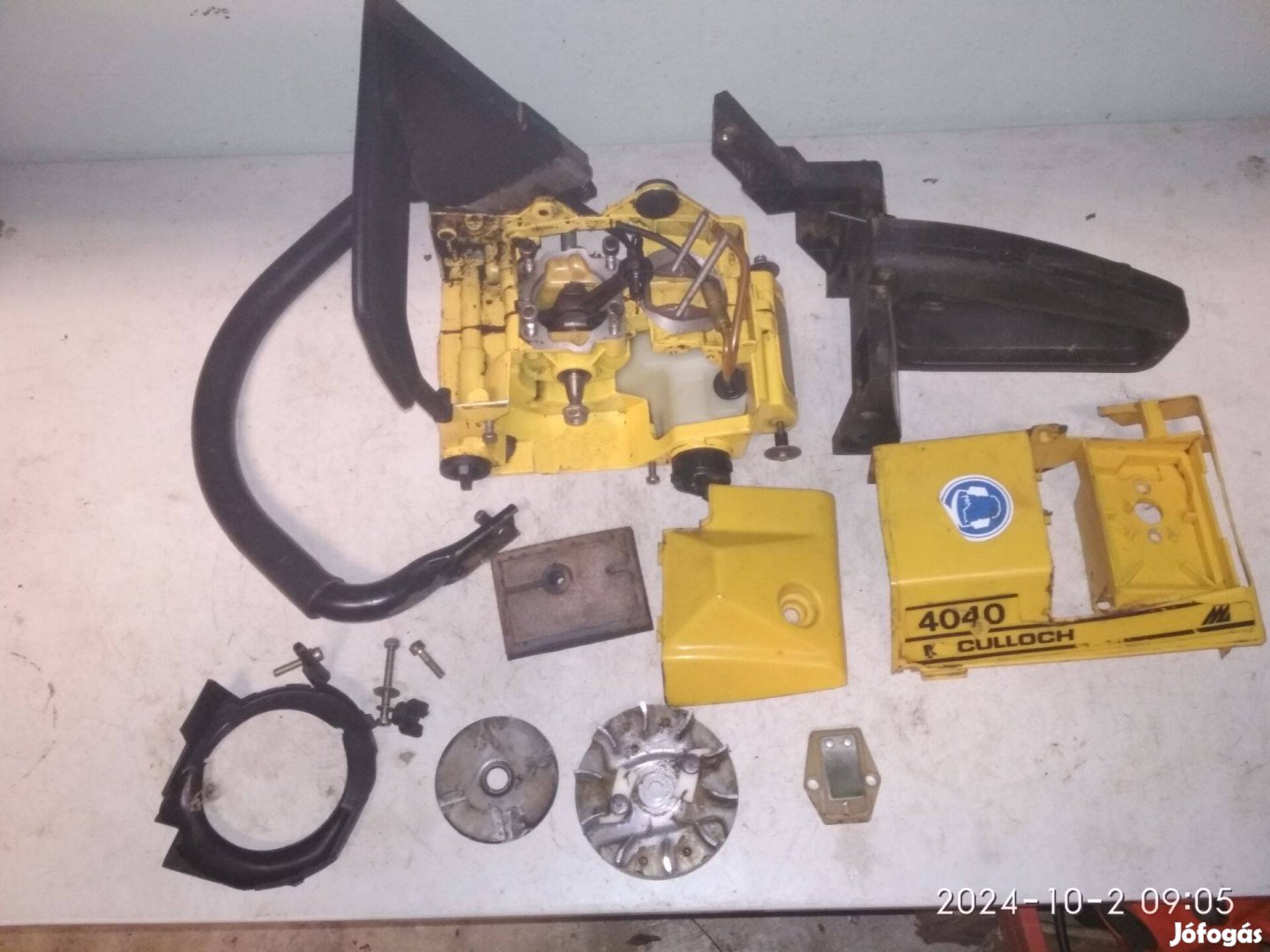 Mcculloch 4040 láncfűrész bontott alkatrészek