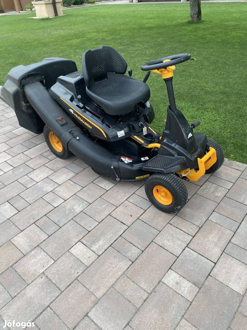 Mcculloh 13,5 Le fűnyírótraktor fűnyíró traktor