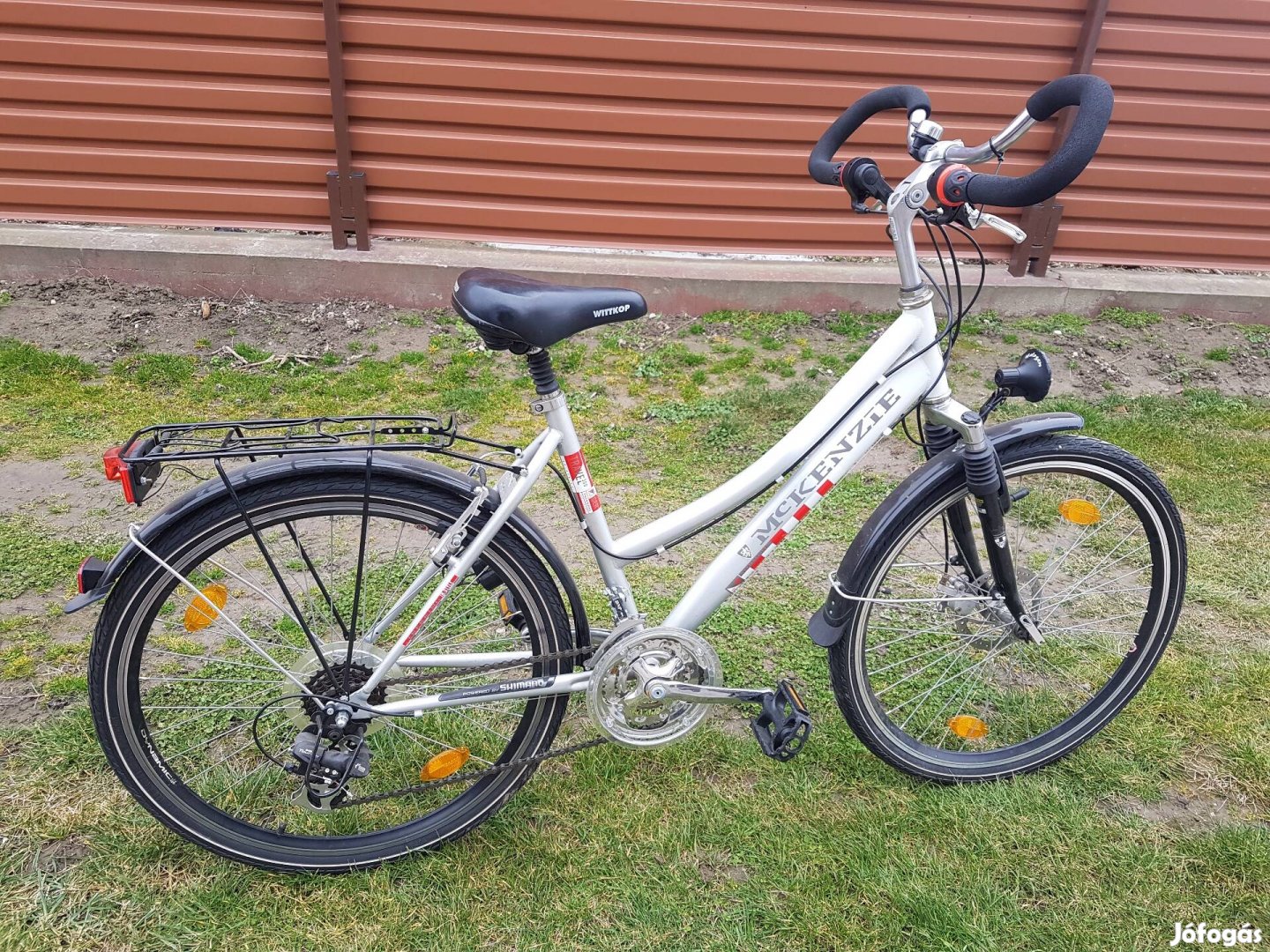 Mckenzie 26"-os új Női trekking kerékpár 
