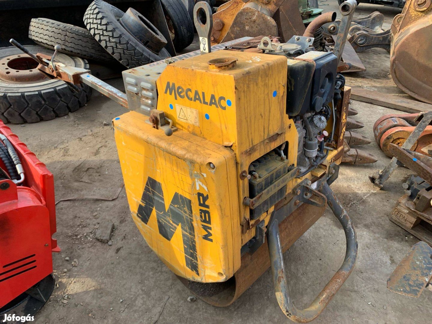 Mecalac MBR71 mini vibró henger