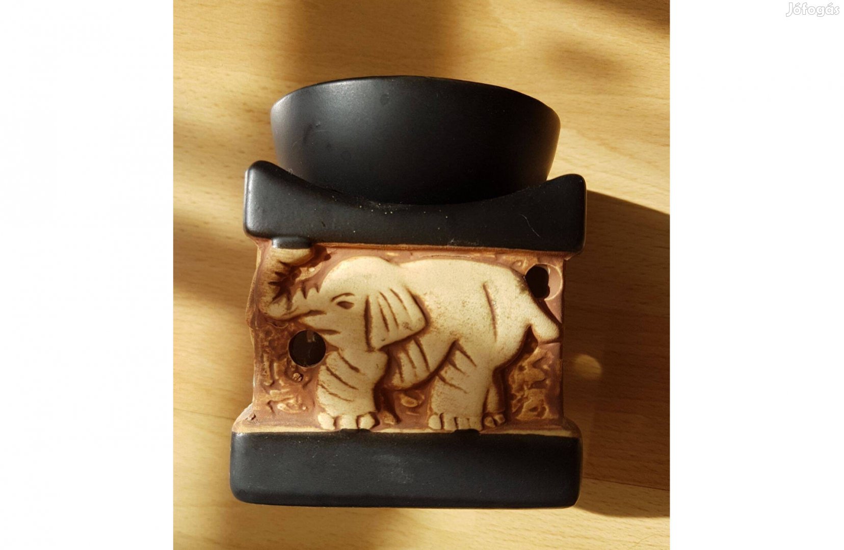 Mécsestartó elefántos motívummal, párologtatóval