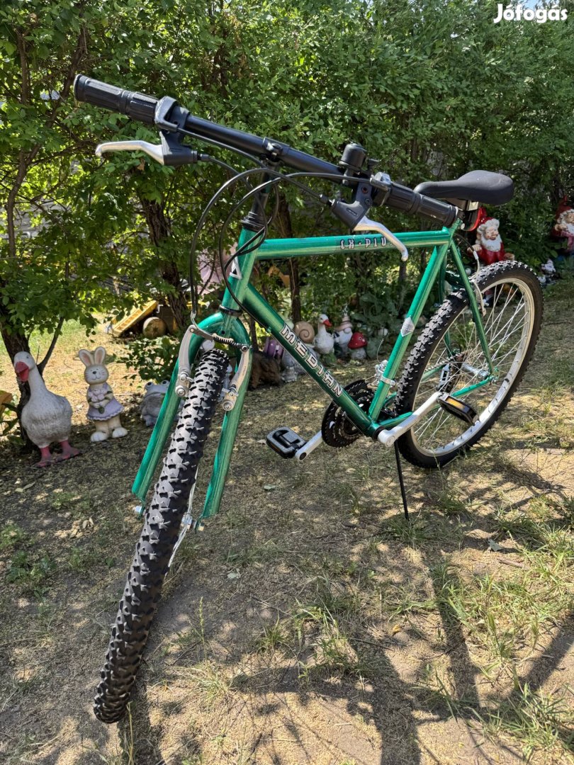 Median férfi mtb kerékpár 26"