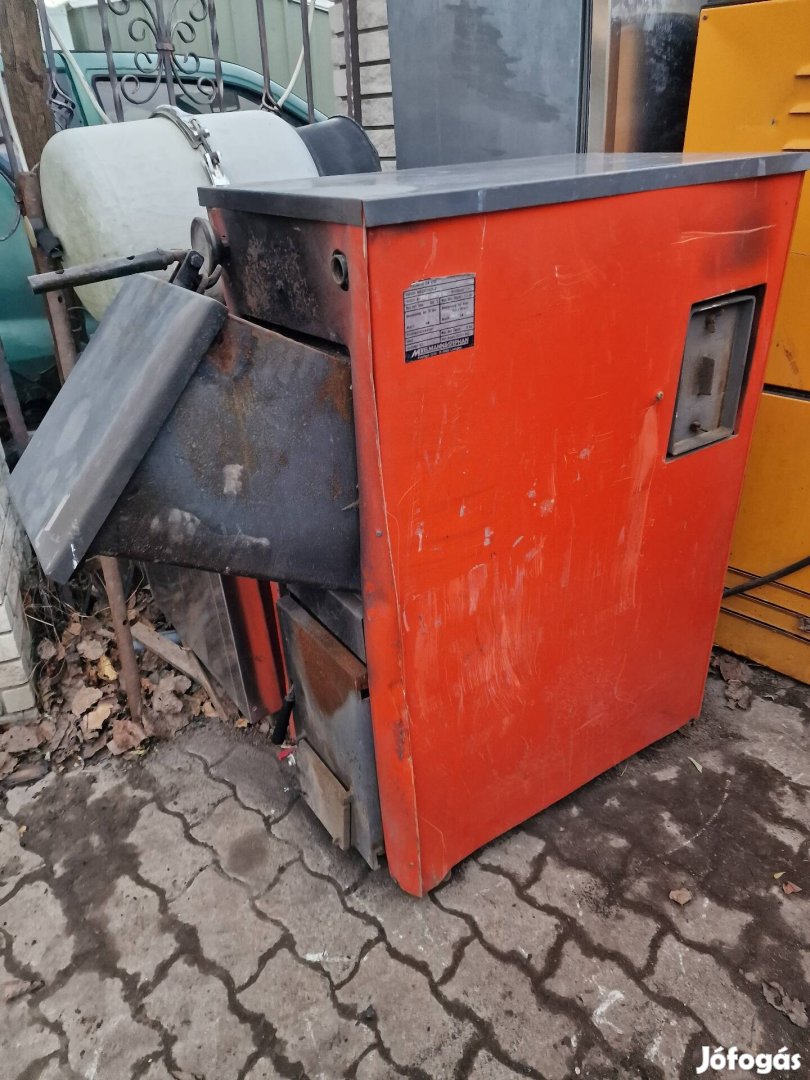 Medioholz német 26-29 Kw-os vegyestüzelésű kazán 