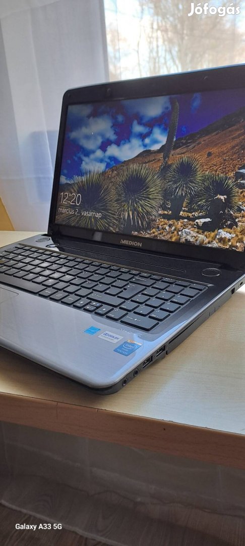 Medion E6234 intel laptop eladó!