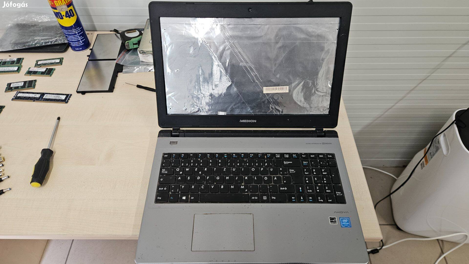 Medion E6436 notebook laptop alkatrésznek