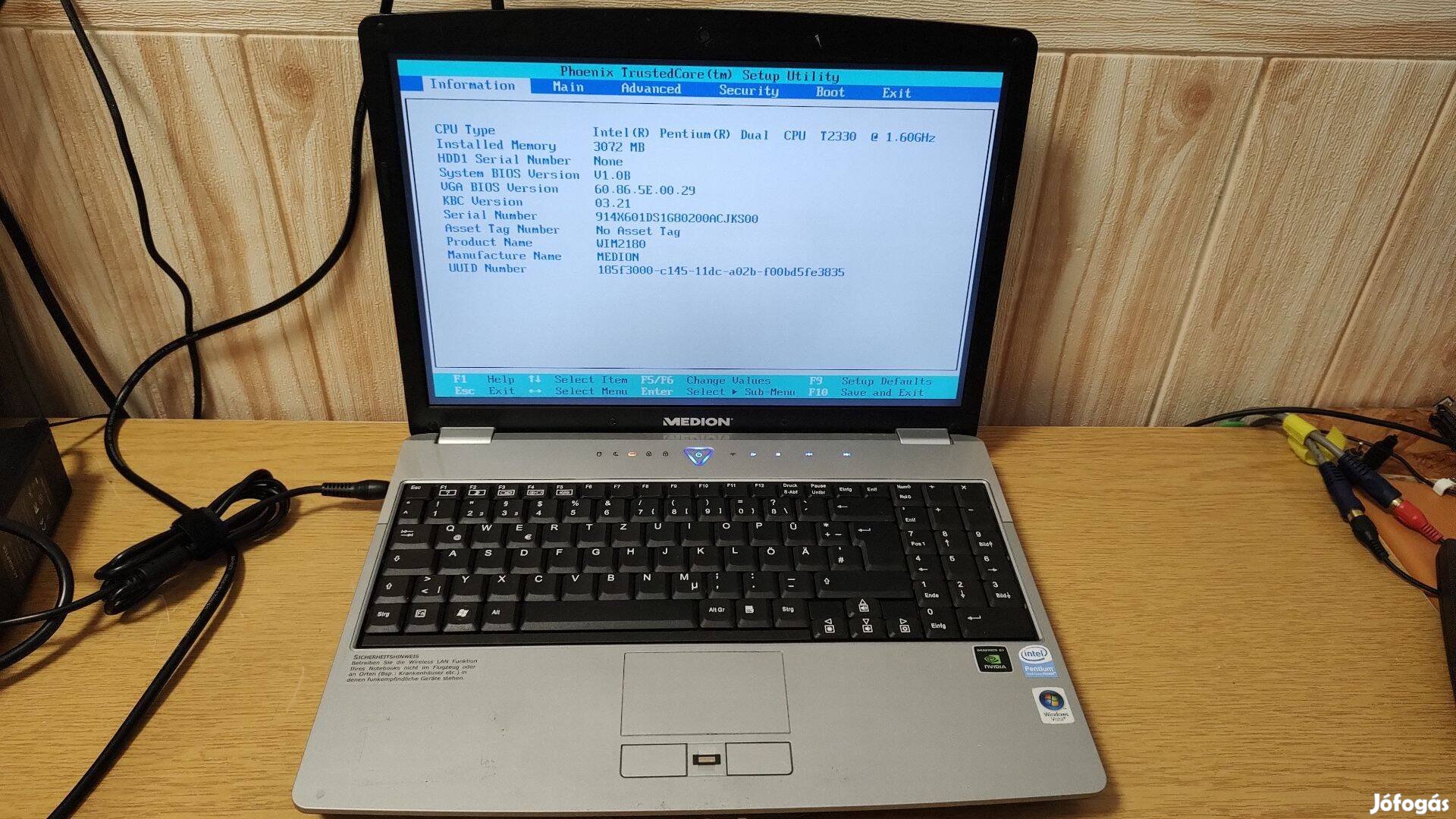 Medion WIM2180,Intel Pentium T2330/3GB laptop alkatrésznek,felújításra