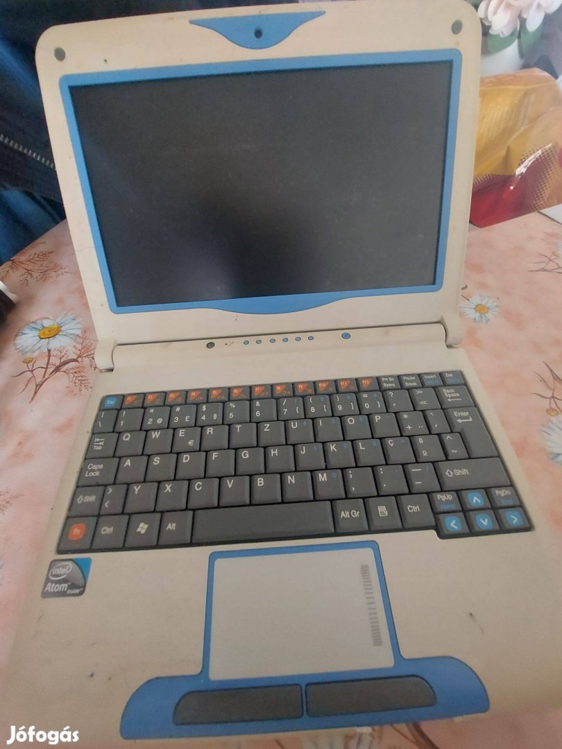 Megalhaes MG10T netbook