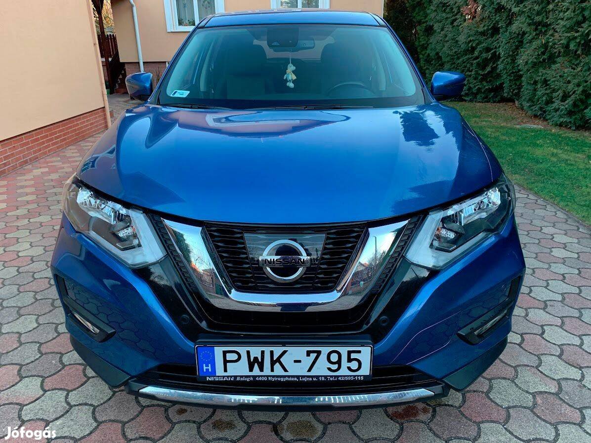 Megbízható Nissan X-Trail új családot keres