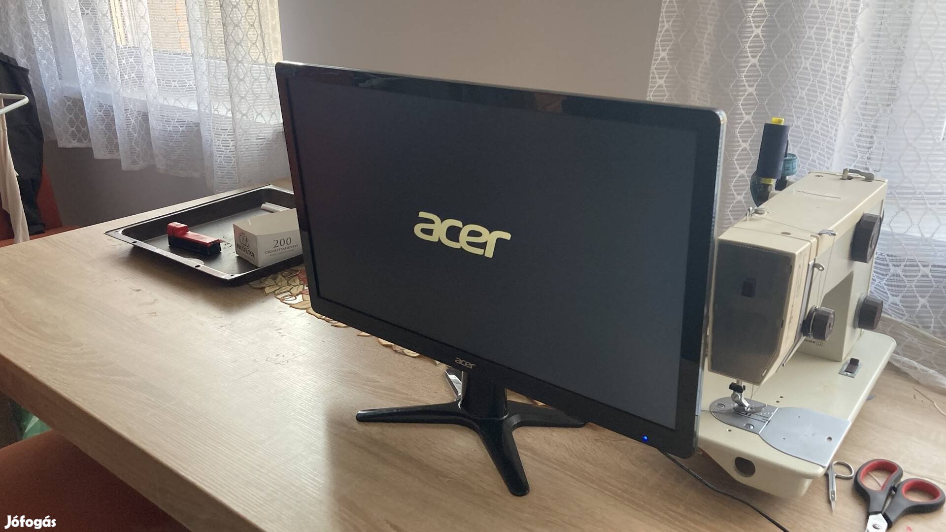 Megkímélt Acer monitor eladó