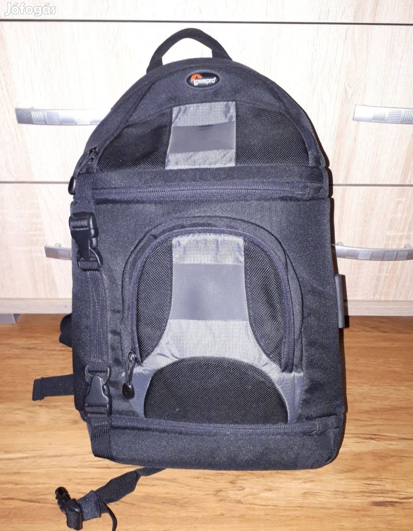 Megkímélt Lowepro Slingshot 200AW fotós hátizsák táska