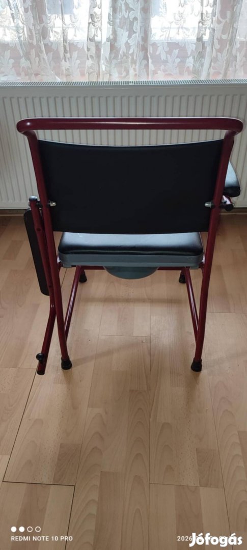 Megkímélt Szoba Wc eladó