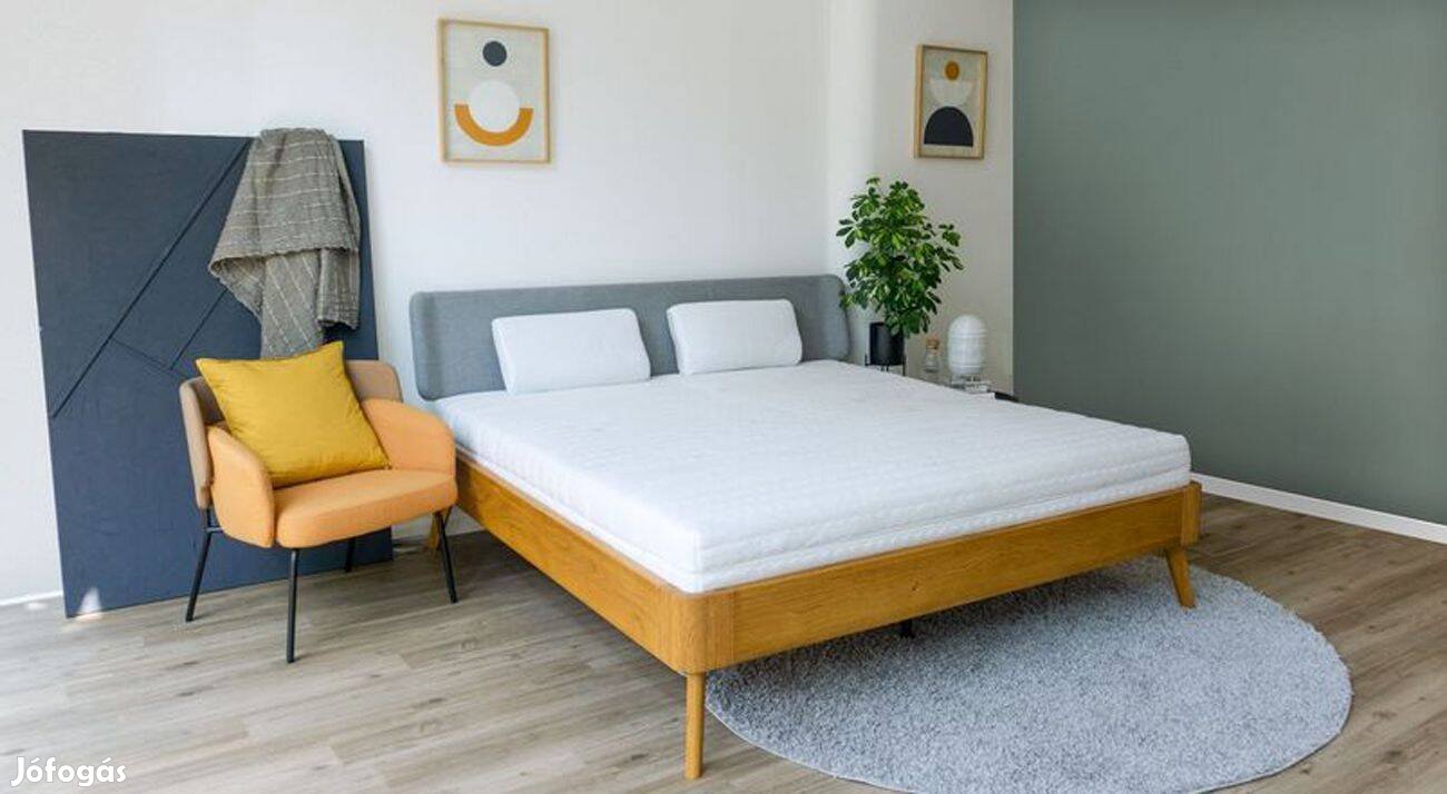 Megkímélt Vital Plusz táskarúgós és légáteresztős matrac eladó