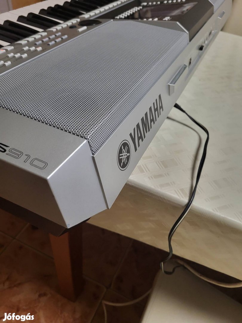 Megkímélt Yamaha Psr s 910