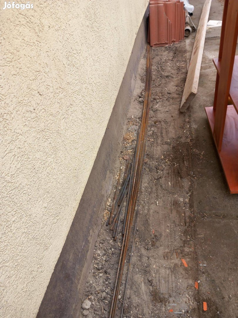 Megmaradt koszorú betonvas 6mm 6m-es 10 szál