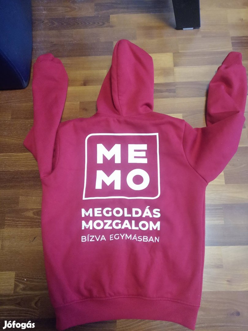 Megoldás Mozgalom MEMO pulcsi m-es