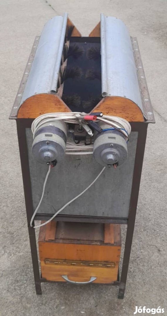 Méhleseprő 12 V-os