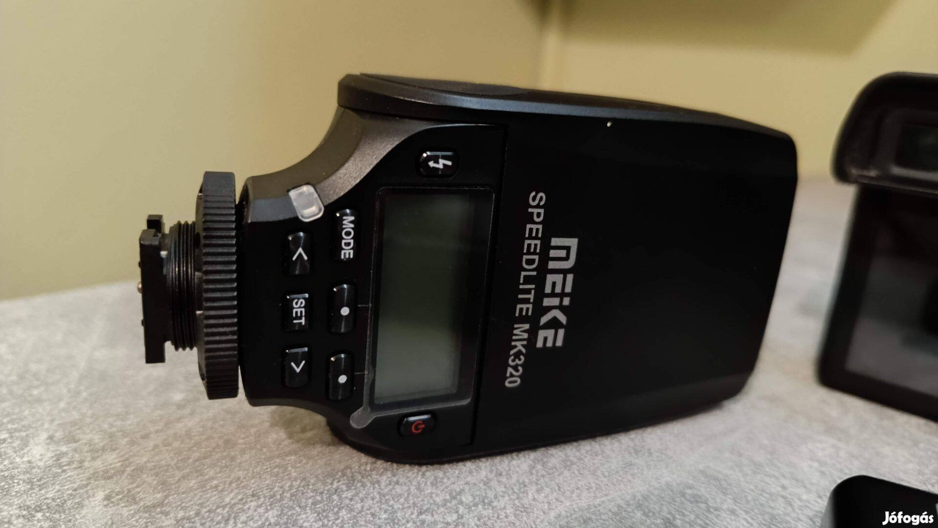 Meike MK320S TTL vaku Sony E bajonettes fényképezőgépekhez