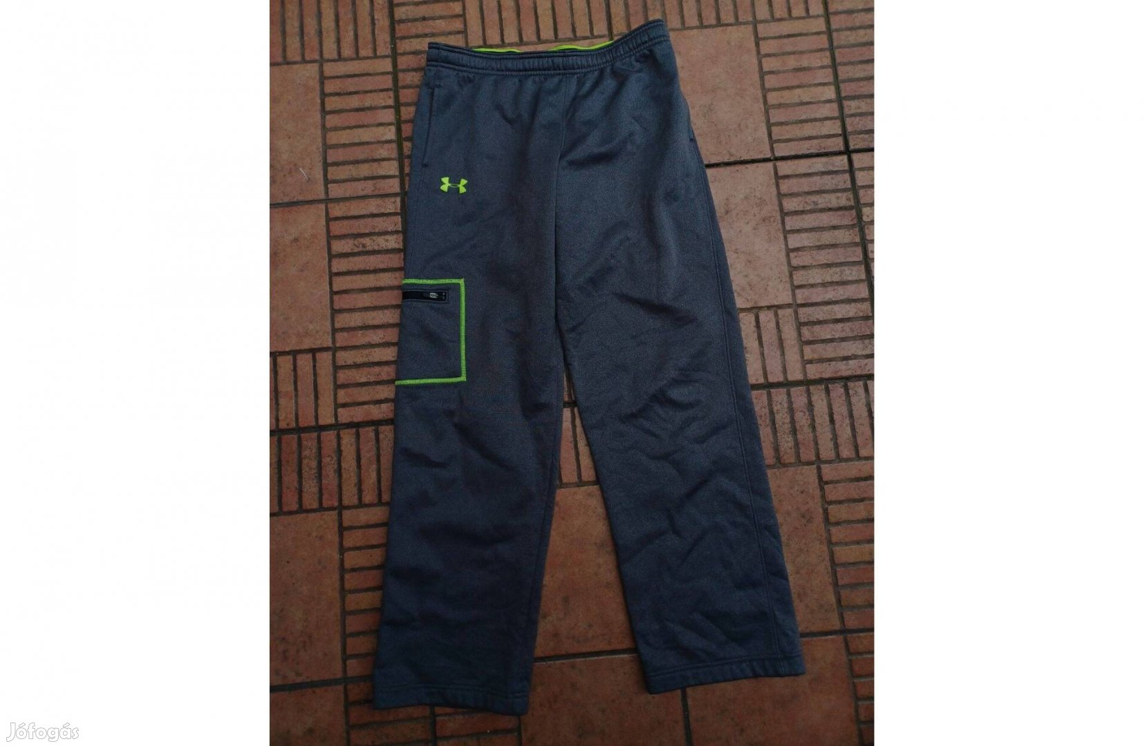 Melegítőnadrág Under Armour nadrág S 164