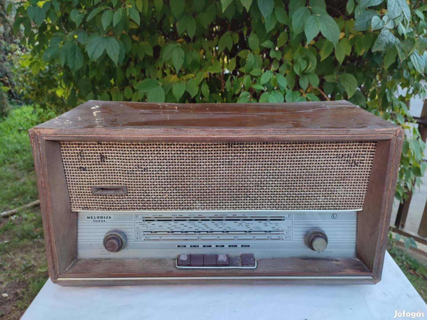 Melodija Luxus E70 régi rádió
