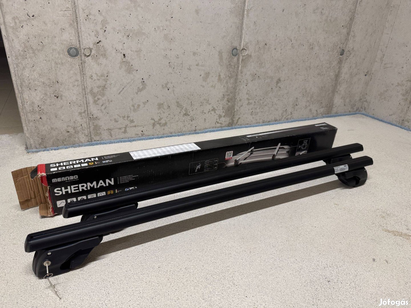 Menabo Sherman Fekete tetőcsomagtartó 120 cm, zárható, aluminium