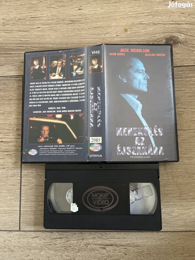 Menekülés az éjszakába vhs 