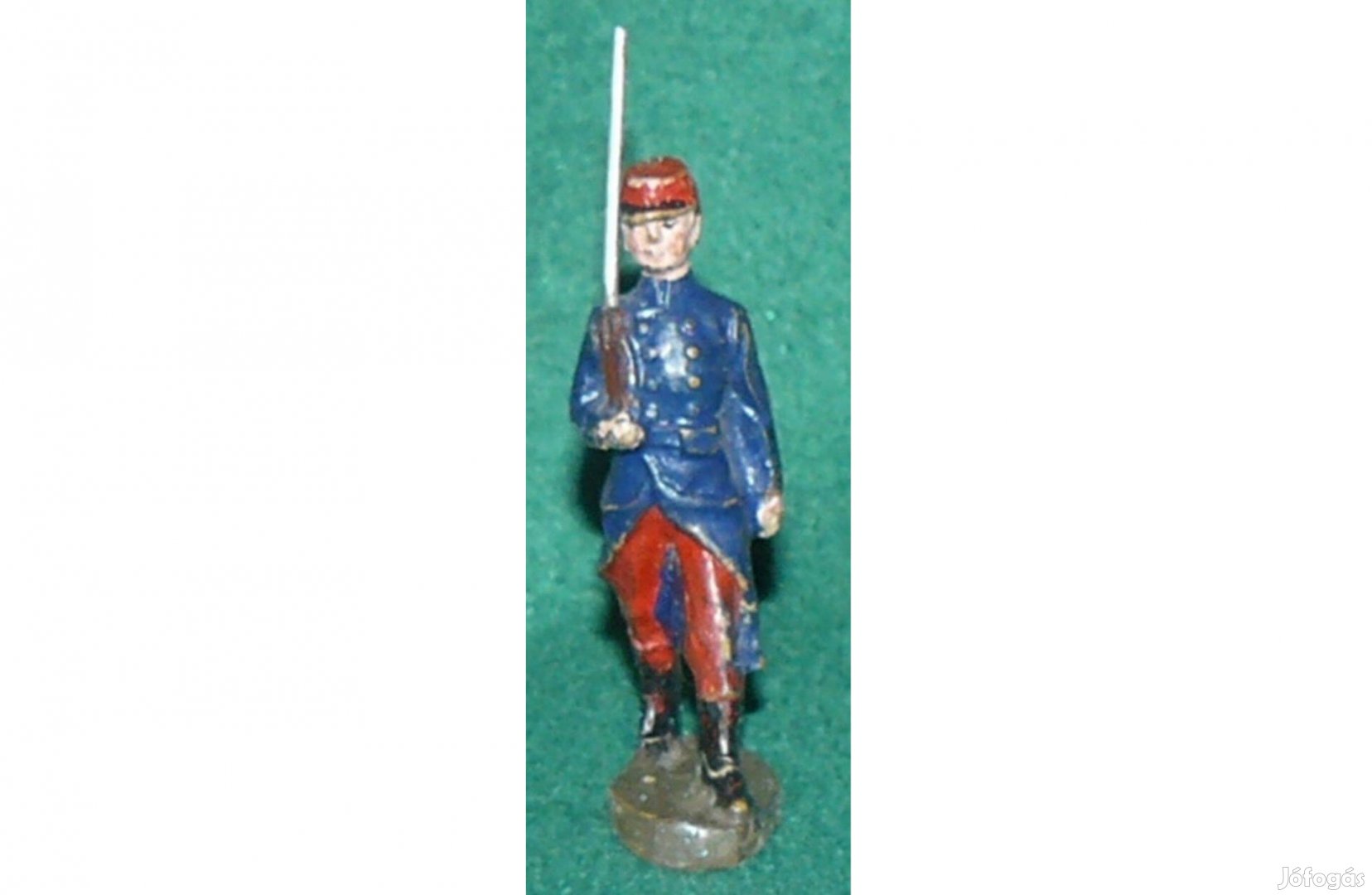 Menetelő francia I. vh. massé katona