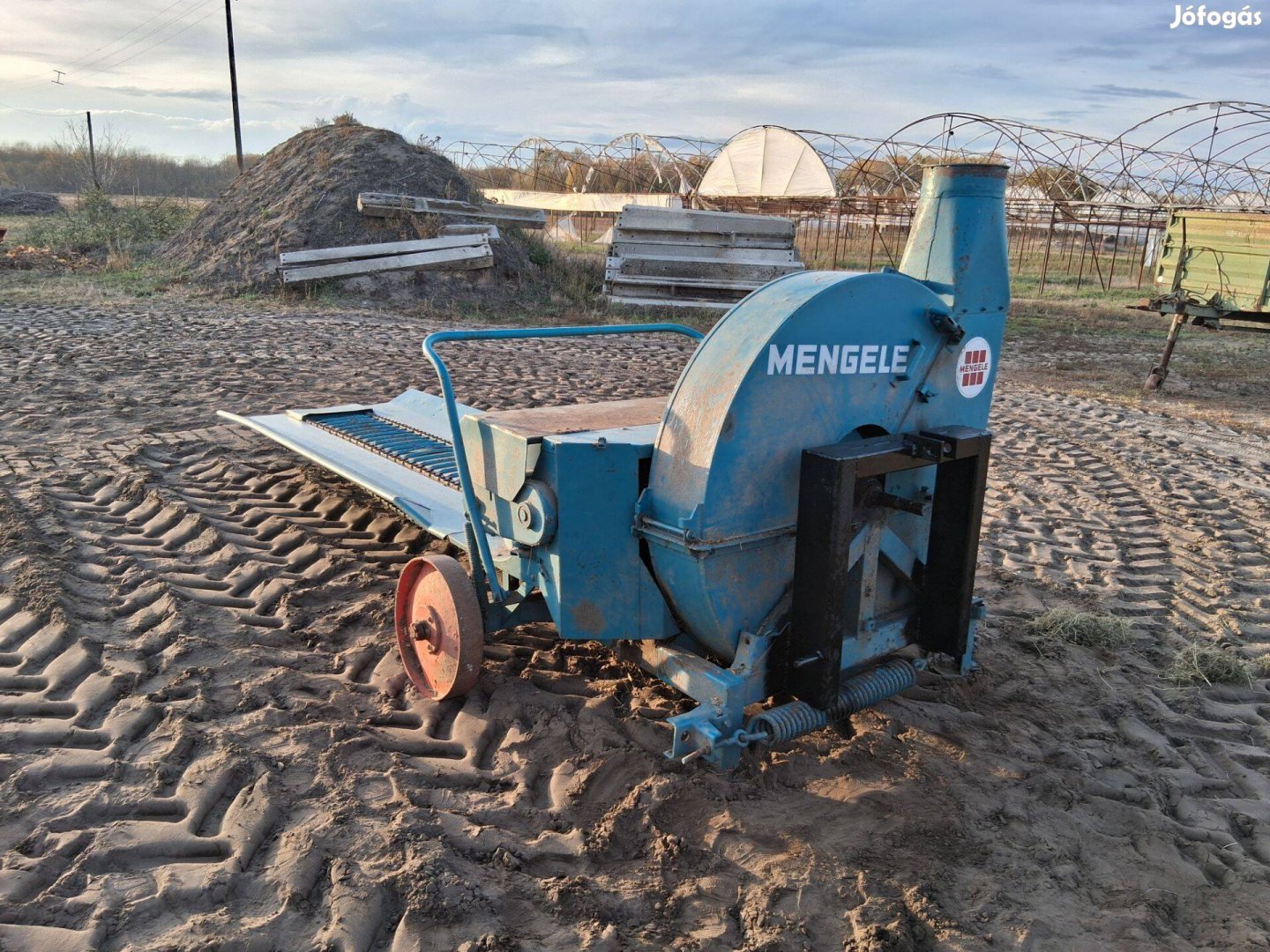 Mengele gallydaráló szecskázó 3 pont függesztett gardán hajtású