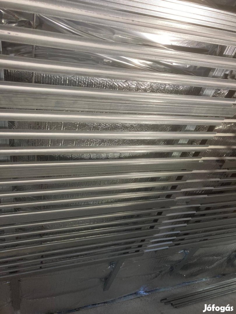 Mennyezetfűtés panel, mennyezetfűtés rendszer 