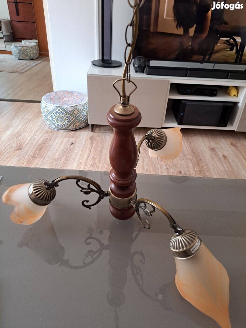 Mennyezeti lámpa Bp. 17. ker